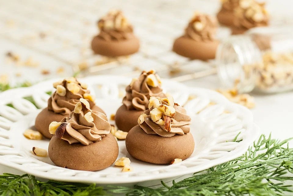 Italian Nutella Thumbprint Treats