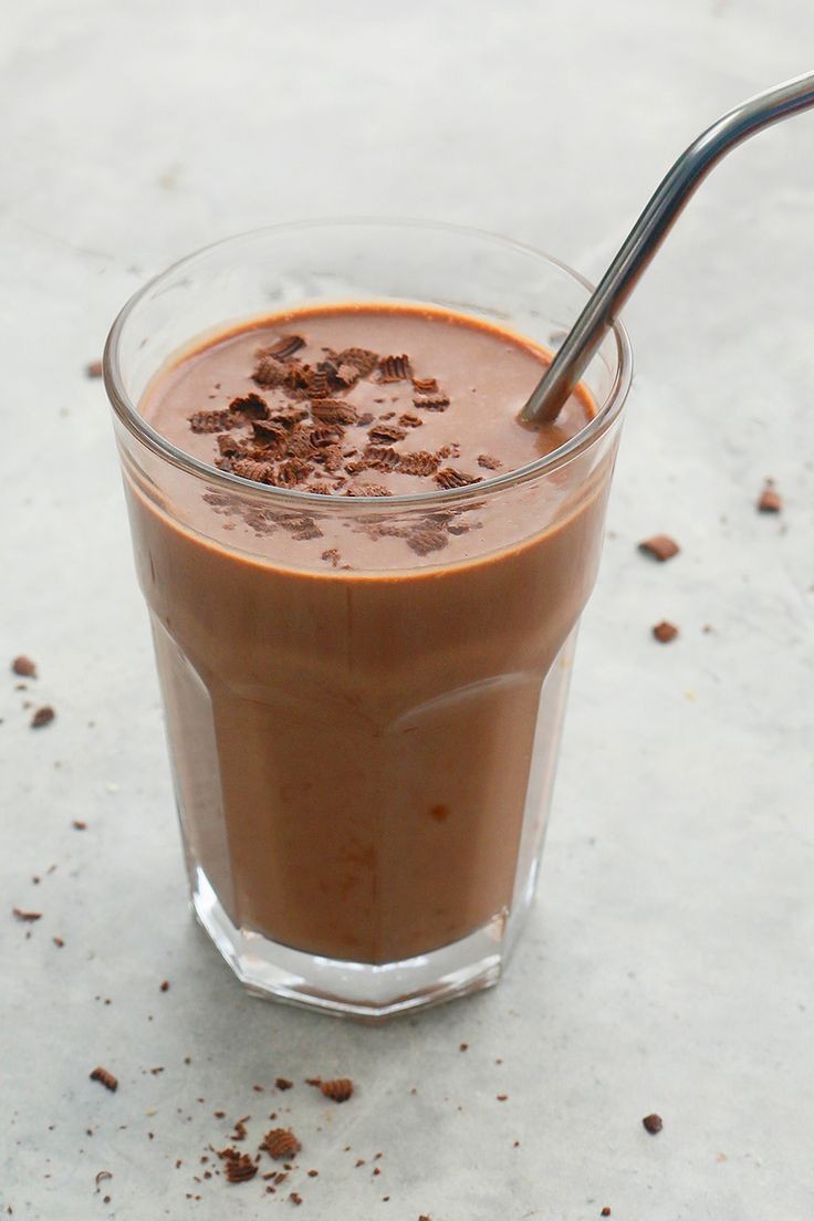 Nutritious Banana Date Almond Bliss