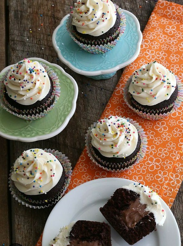 Decadent Chocolate Mousse Cake Filling