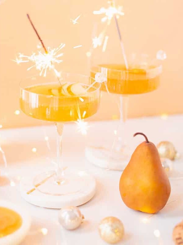 Golden Glamour Holiday Cocktail Recipe