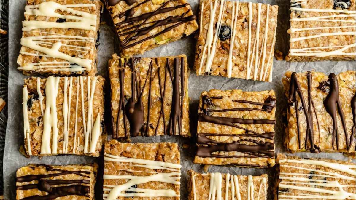 Soft Chewy Gluten-Free Energy Bites