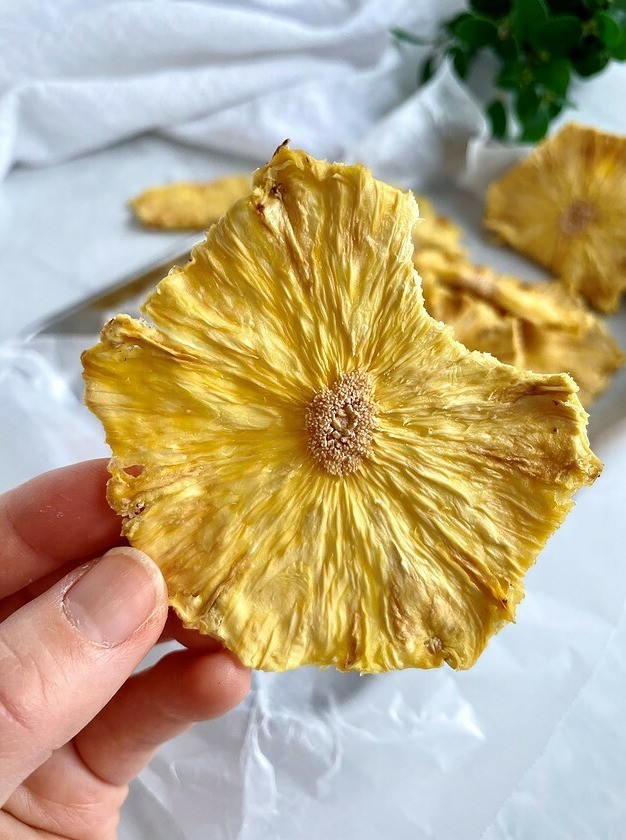 Homemade Dried Pineapple Treats