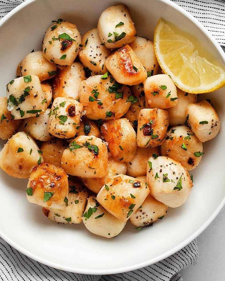 Pan-Seared Bay Scallops with Citrus Zest