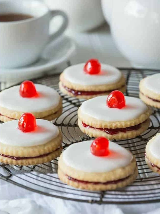 Delicious Scottish Shortbread Jam Sandwiches