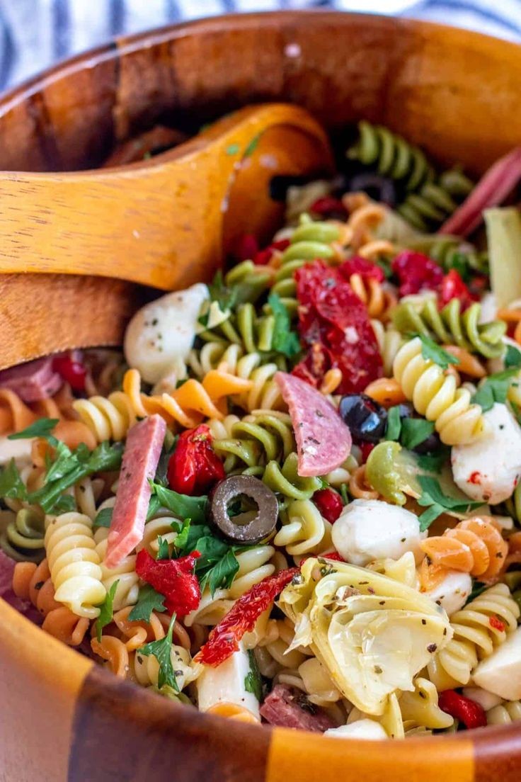 Quick Pasta Salad with Fresh Veggies