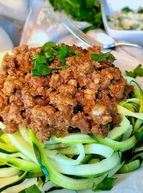 Easy Keto Bolognese Sauce with Ground Meat