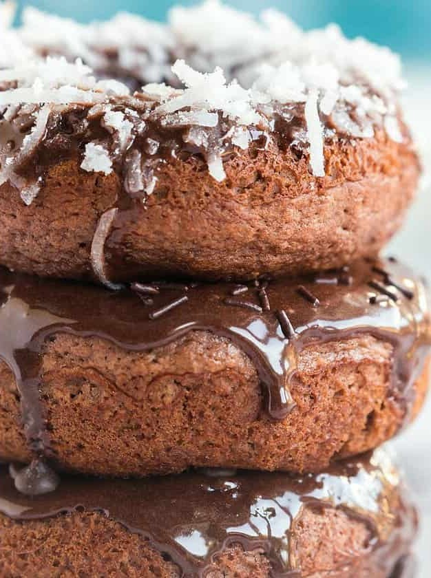 Easy 2-Ingredient Chocolate Donut Delight