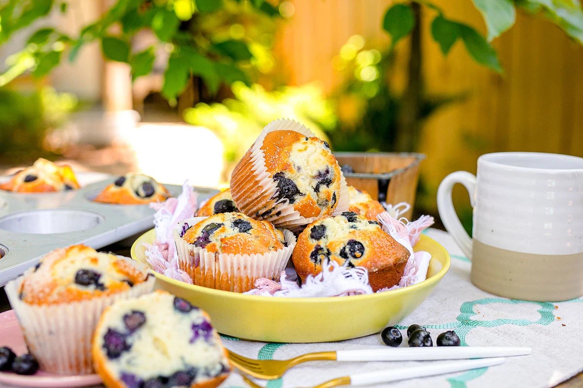 Blueberry Muffins with Jumbo Bakery Twist