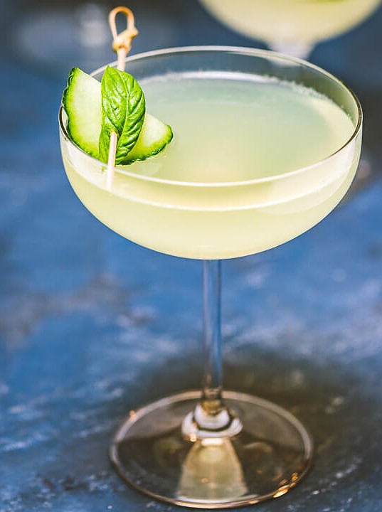 Basil Bliss: A Refreshing Limonata Spritzer