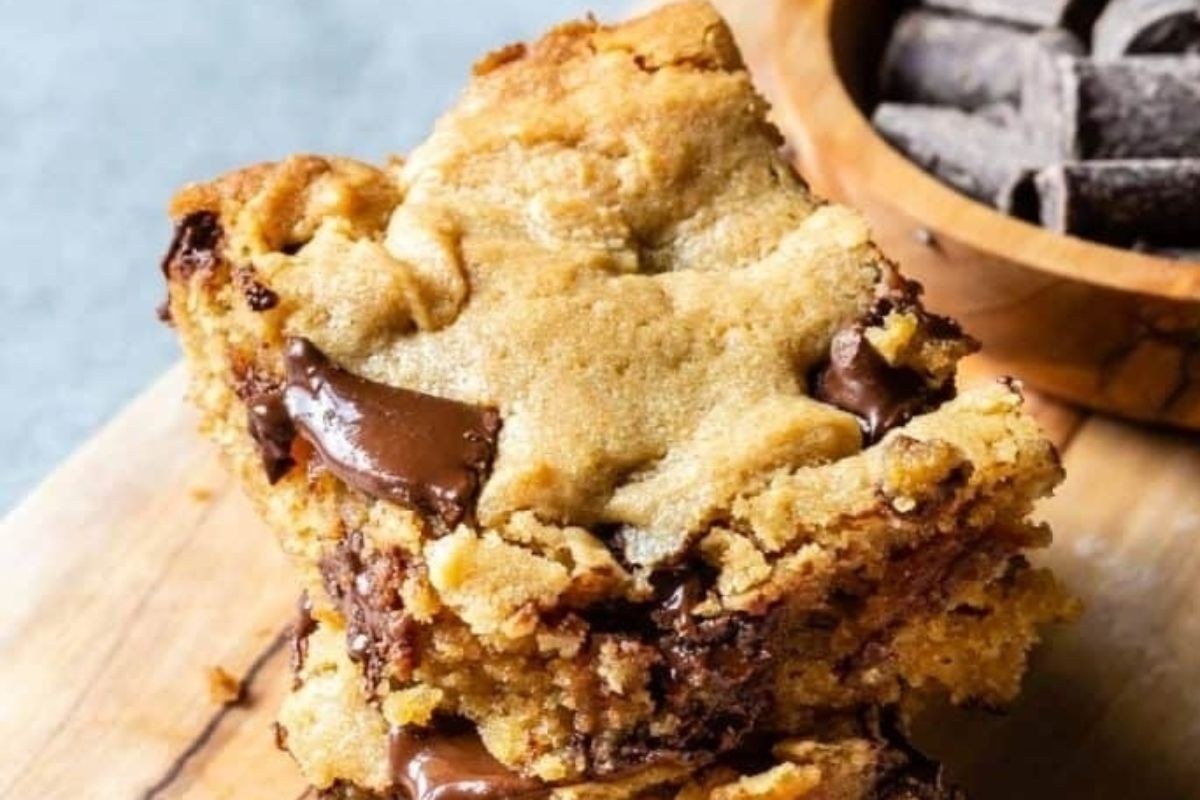 Quick Gluten-Free Blondie Recipe