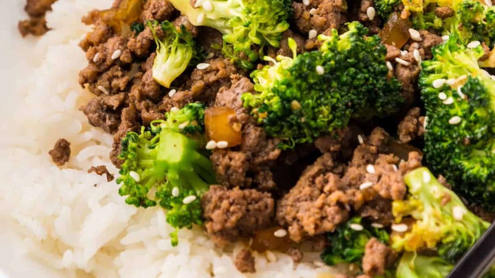 Quick Broccoli Stir Fry with Ground Beef
