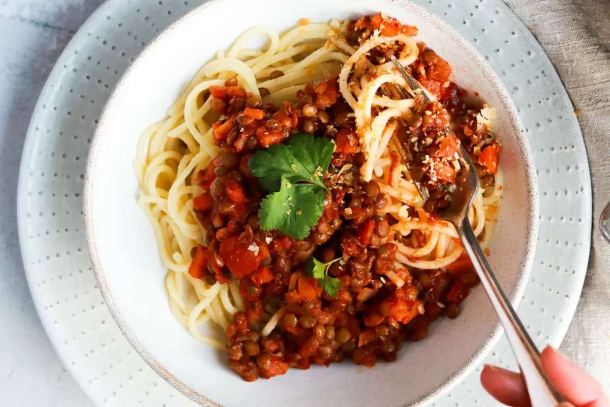 Vegan Lentil Bolognese Made Easy