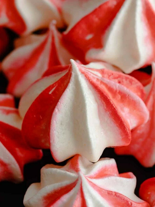 Crispy Peppermint Meringue Treats