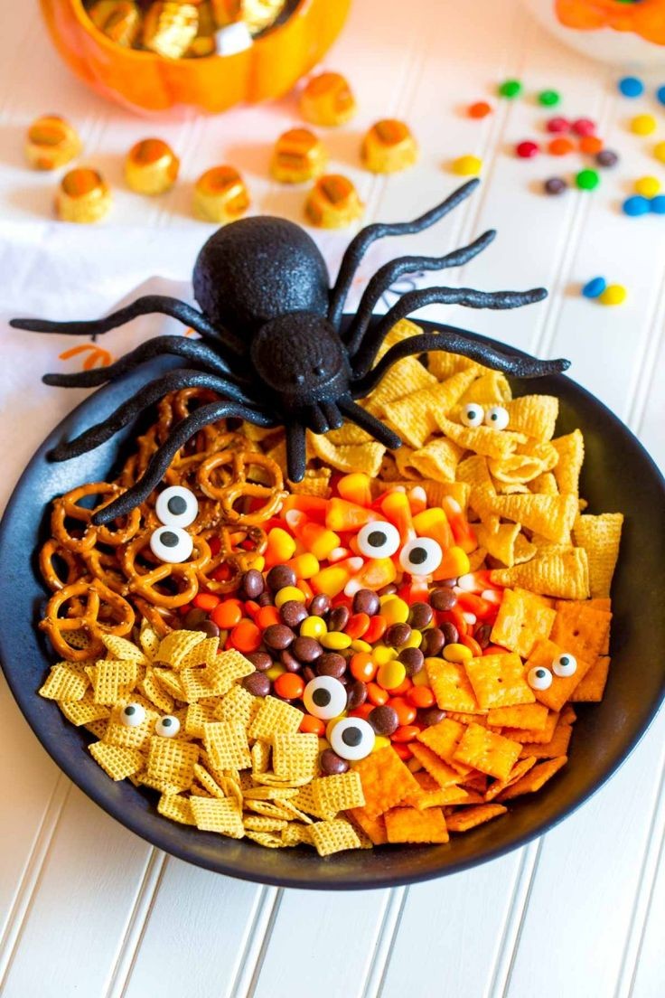 Chocolatey Treat Mix with Crunchy Delights