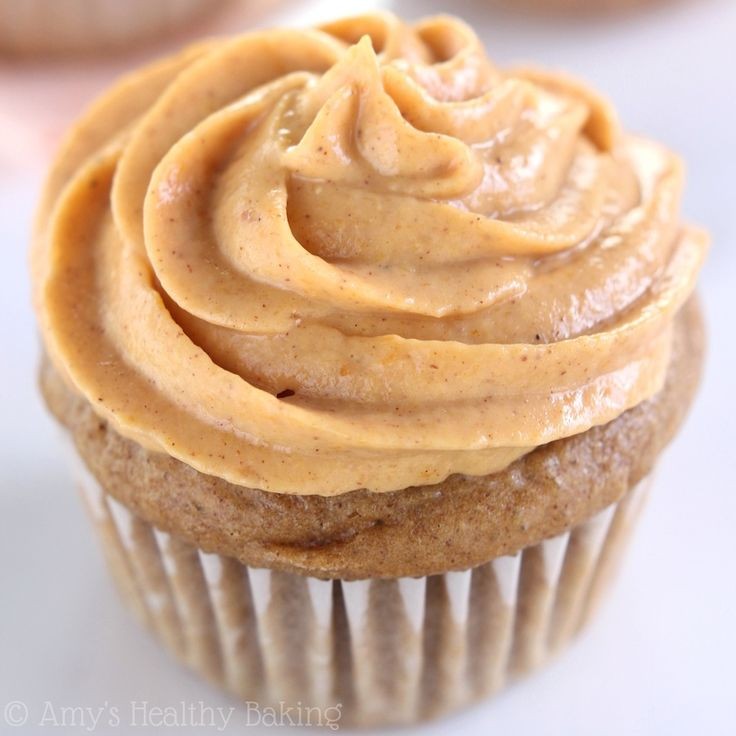 Southern-Style Hummingbird Cupcakes Recipe