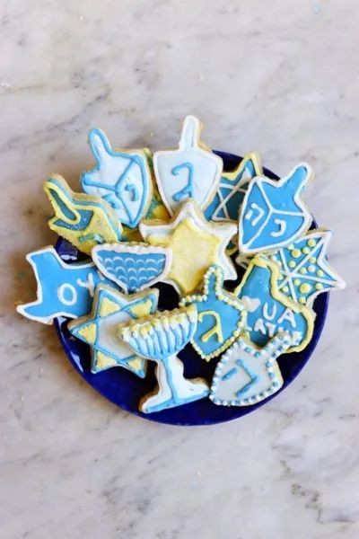 Easy Sugar Cookies for a Festive Christmas