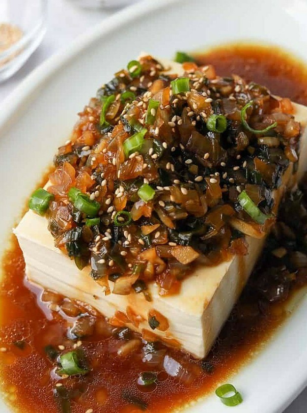 Silky Asian-Style Tofu in Soy Sauce