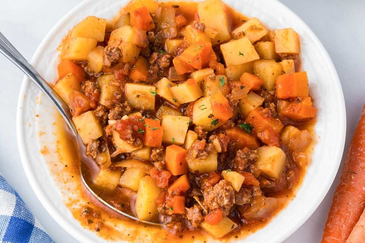 Hearty Budget Hamburger Stew