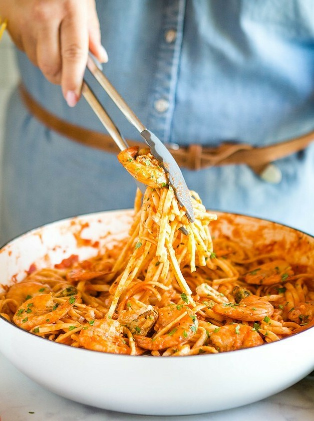 Italian Seafood Linguine in Marinara Sauce