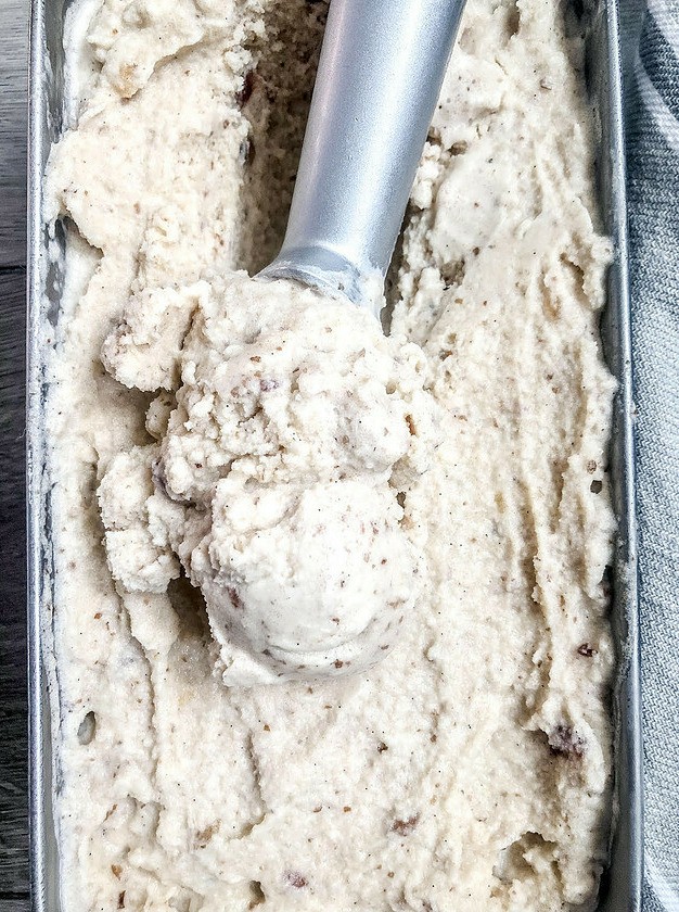Creamy No-Cook Ice Cream Made with Raw Milk