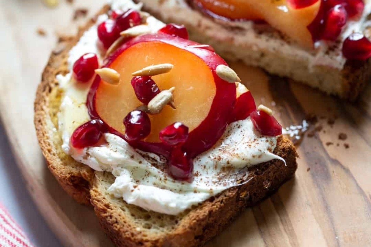 Sweet Plum Pomegranate Cream Cheese Delight