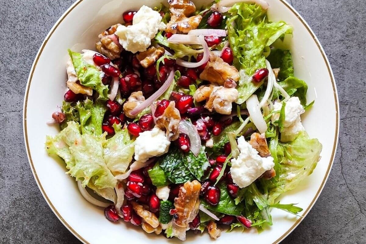 Mediterranean Bliss: Pomegranate Feta Delight