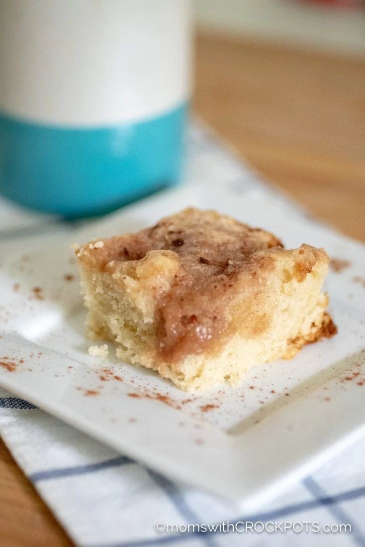 Summer in a Slow Cooker Cake