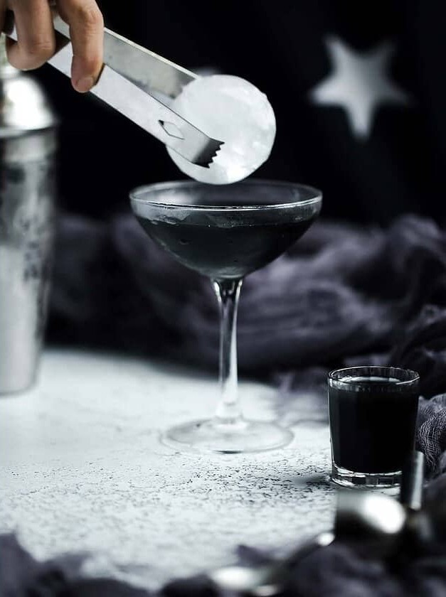 Midnight Eclipse: A Spooky Black Cocktail