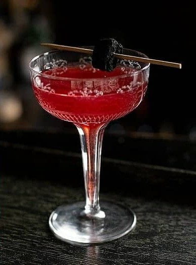 Winter Whiskey Berry Breeze