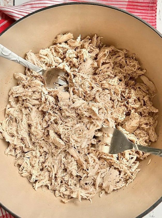 Quick Dutch Oven Shredded Chicken Recipe