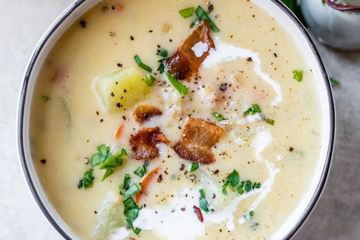 Hearty Barley & Potato Cream Soup