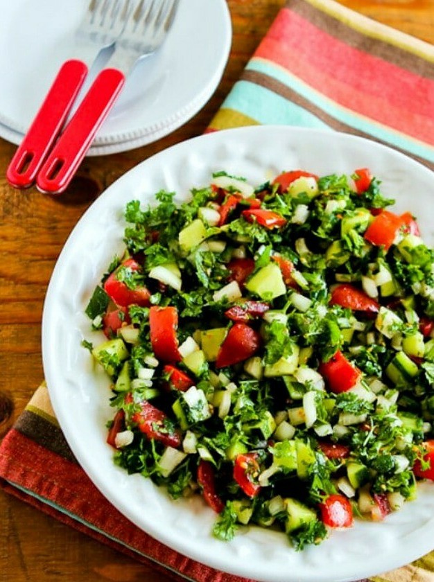 Vibrant Middle Eastern Fresh Tomato Delight