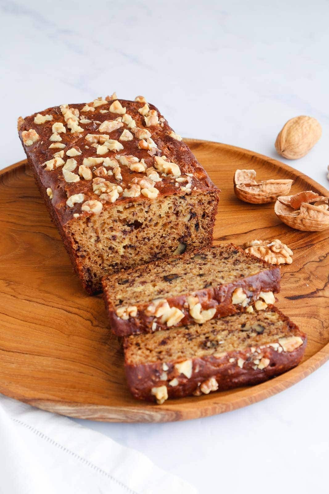 Moist Walnut Banana Bread Recipe