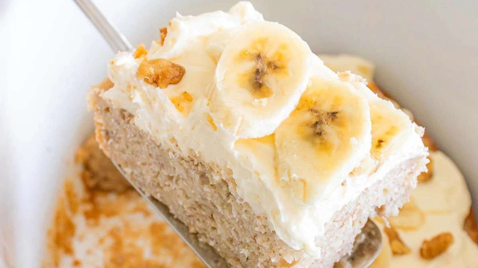 Slow Cooker Banana Delight Cake