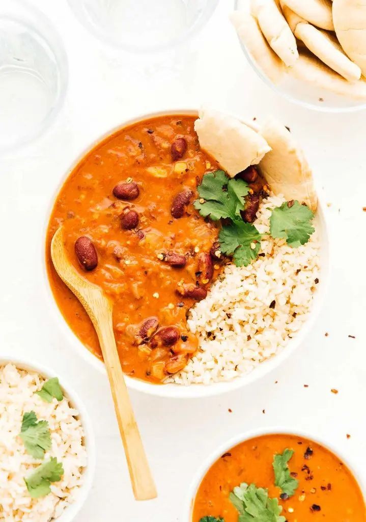 Veggie-Laden Minestrone Pasta Bowl