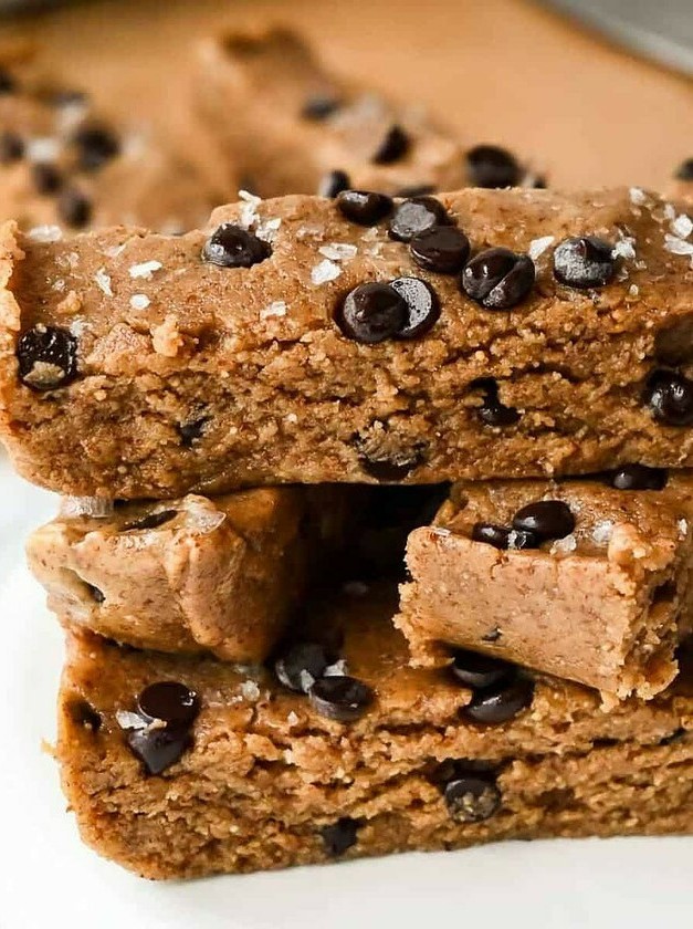 Peanut Butter Protein Bars Made Easy