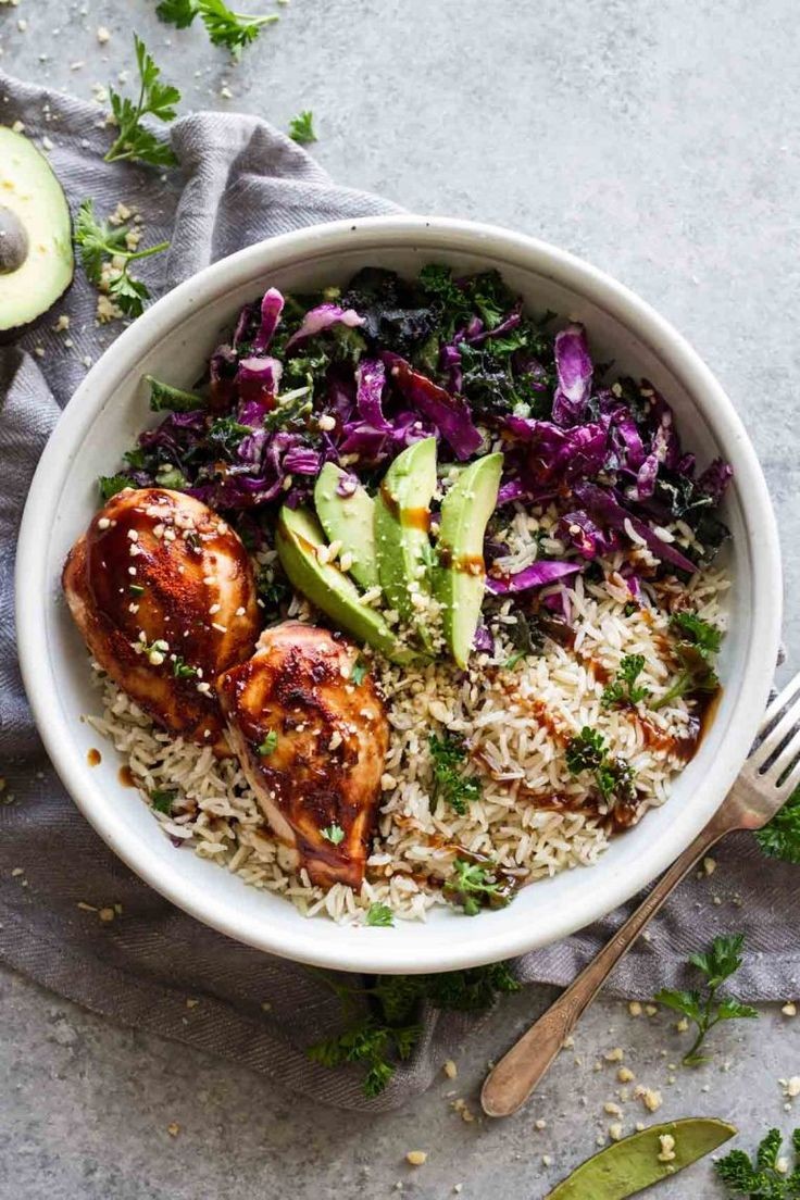 Nutrient-Rich Pistachio Turmeric Rice Bowl