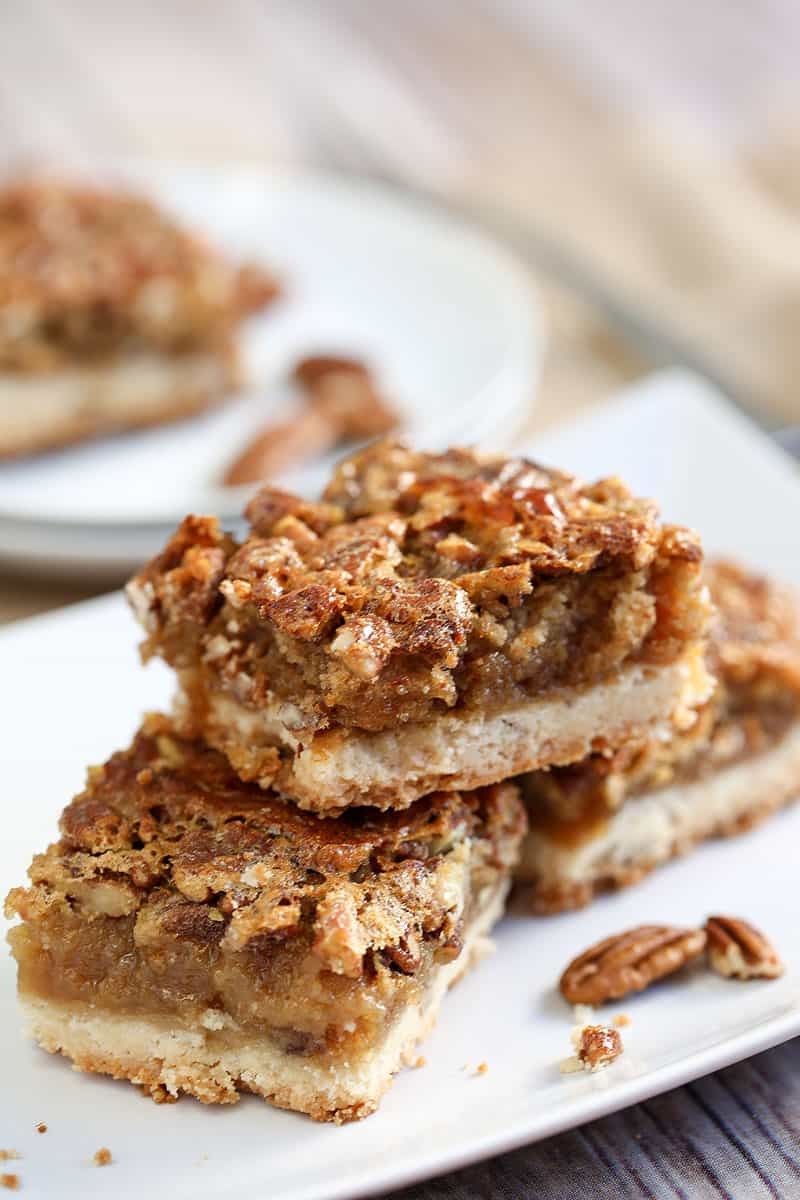 Best Caramel Pecan Pie Bars Recipe