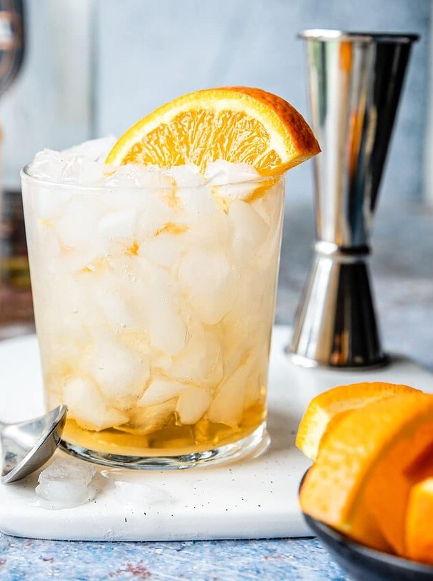 Añejo Tequila Fizz with a Twist