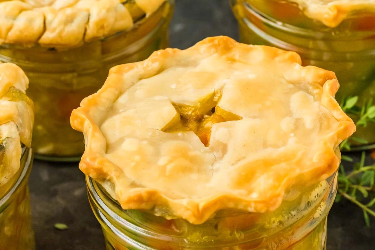 Quick Chicken Pot Pie Bites