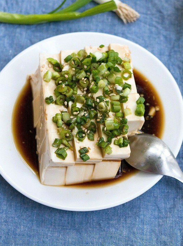 Green Onion Delight with Silky Tofu