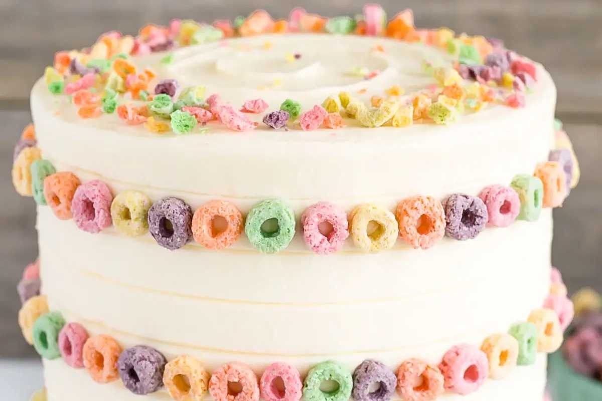 Cereal Delight Froot Loops Dessert Cake