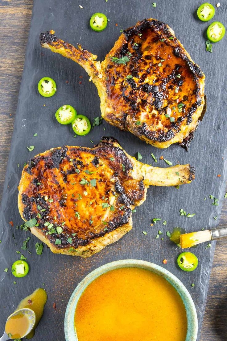 Dreamy Mustard Sauce with Worcestershire Twist