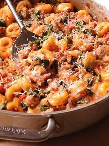 Creamy White Wine Pasta with Sausage & Tortellini