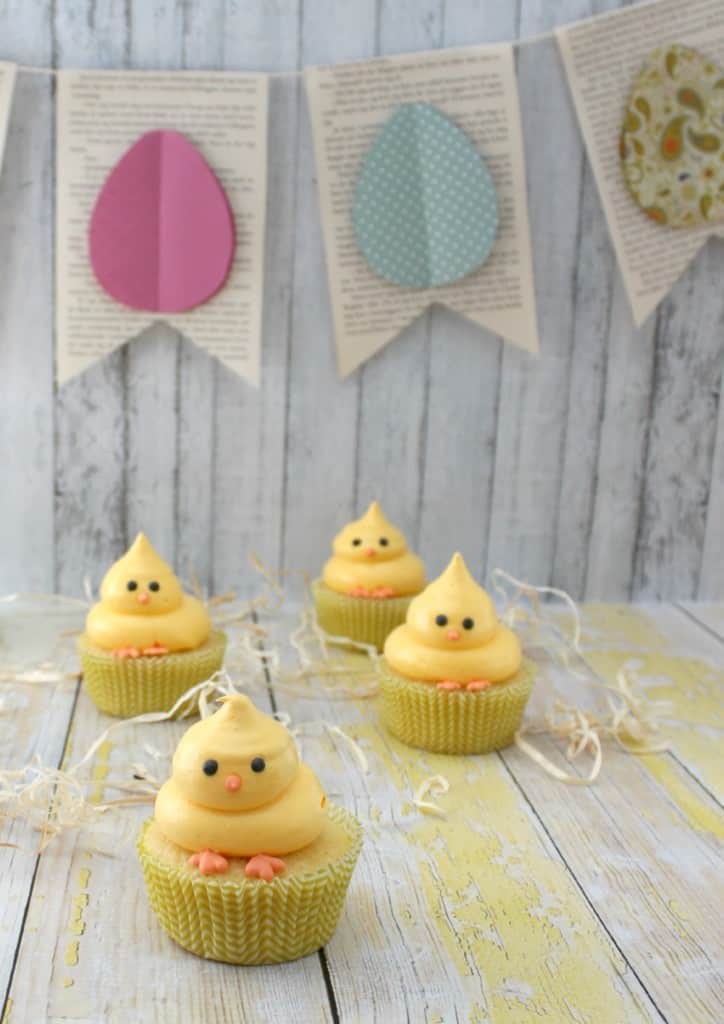 Springtime Cupcakes with Easter Delight