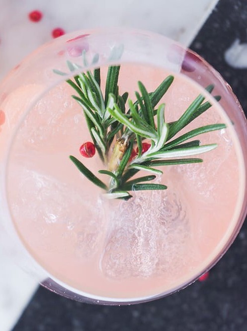 Grapefruit & Gin Spritzer with Rosemary Zest