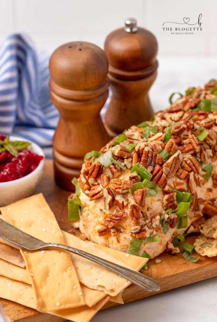 Buffalo Chicken Crescent Roll Bites