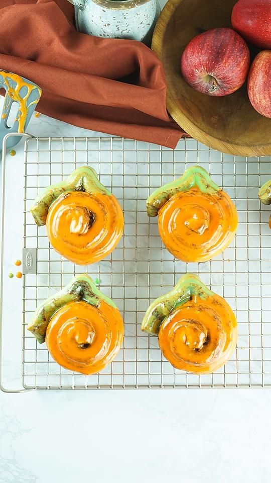 Chocolate Bat Treats with Ease