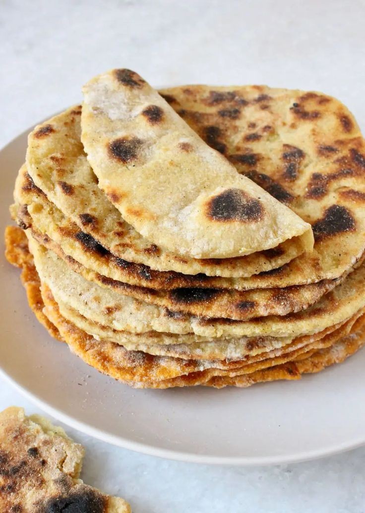 Mediterranean Flatbreads with Leek & Spinach Filling
