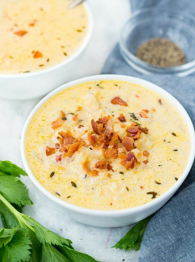 Keto Cauliflower Soup in Under 20 Minutes